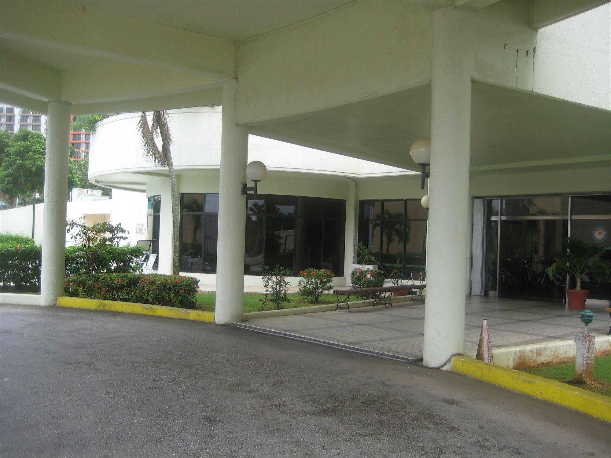 Tumon Bay Capital Hotel Tamuning Esterno foto